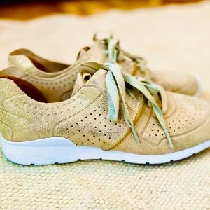 Ugg Treadlite size 9 sneakers - like new!  Dusty Gold